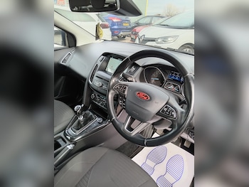 Used Ford Focus 2017 for sale - 77897759: Photo