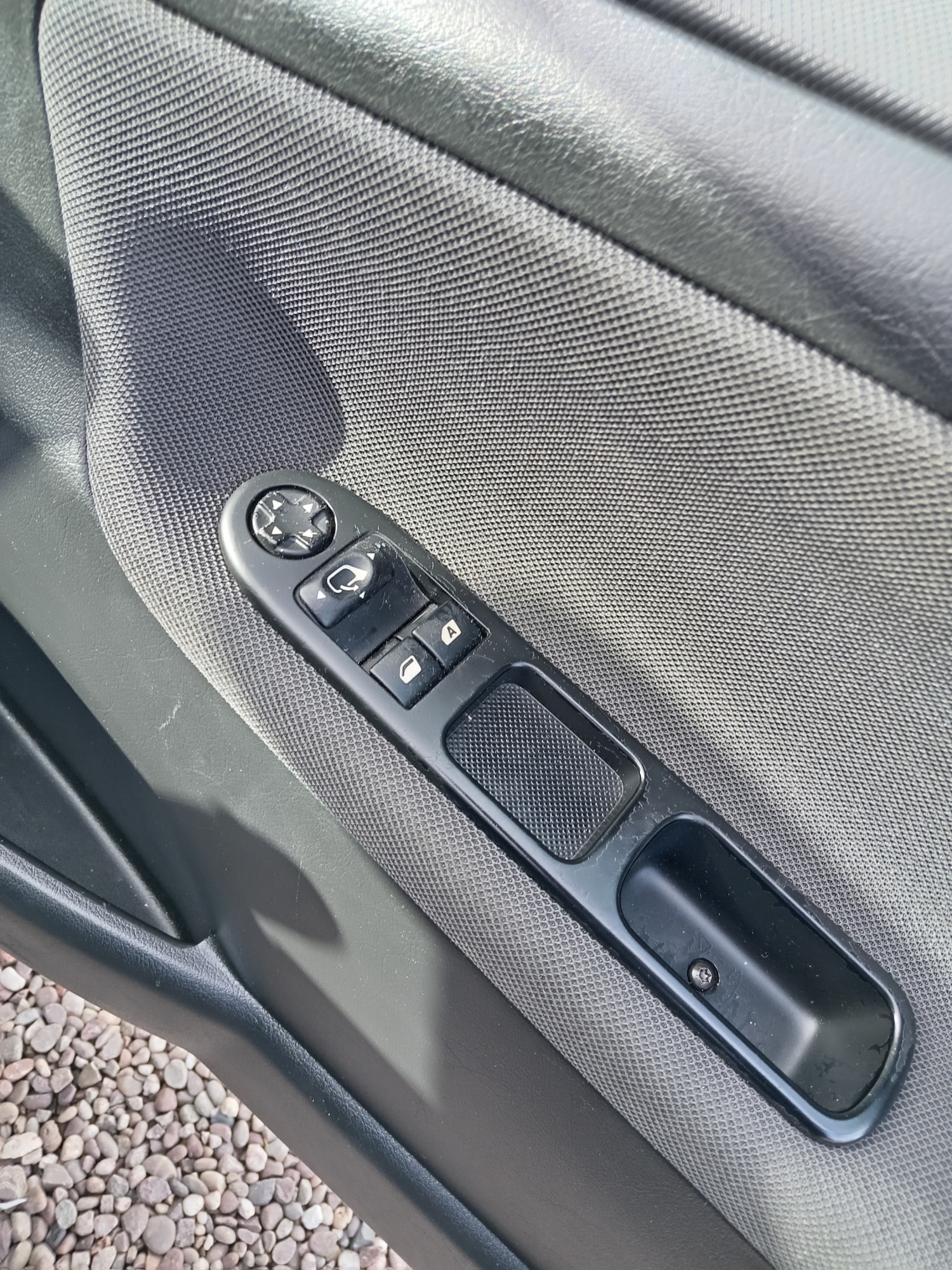 Used Peugeot 207 2010 for sale - 76402169: Photo 16