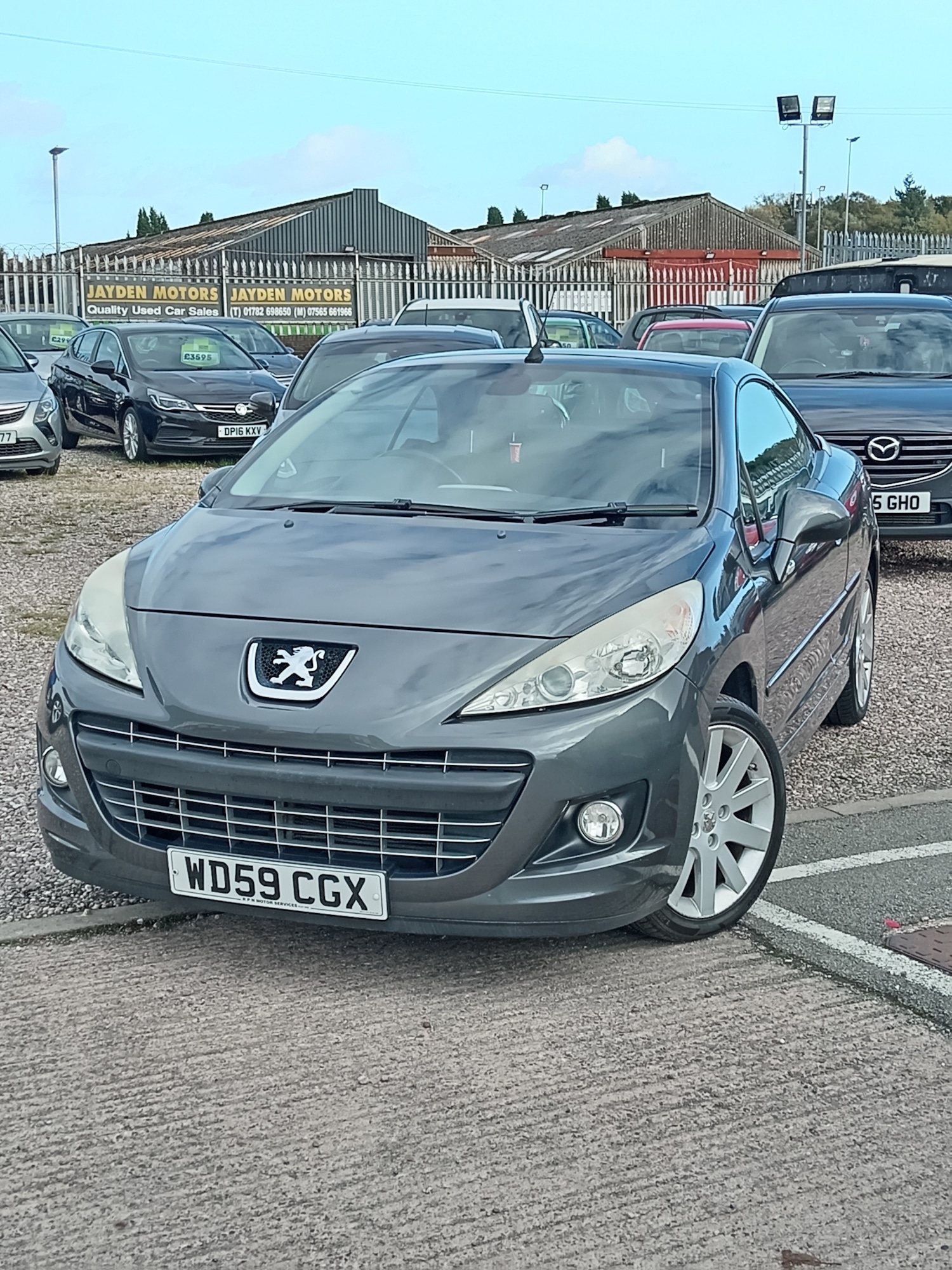 Used Peugeot 207 2010 for sale - 76402169: Photo 3