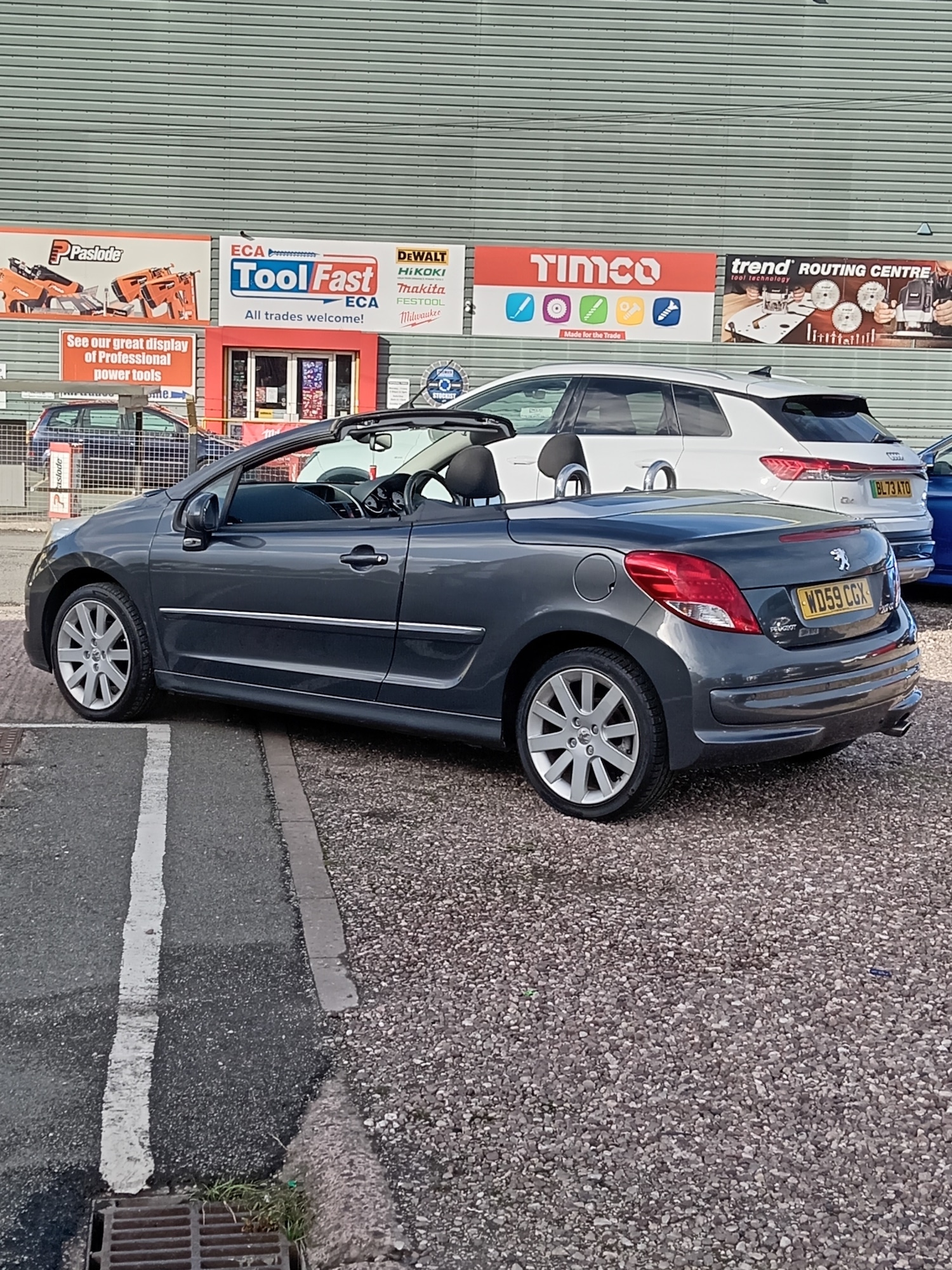 Used Peugeot 207 2010 for sale - 76402169: Photo 7