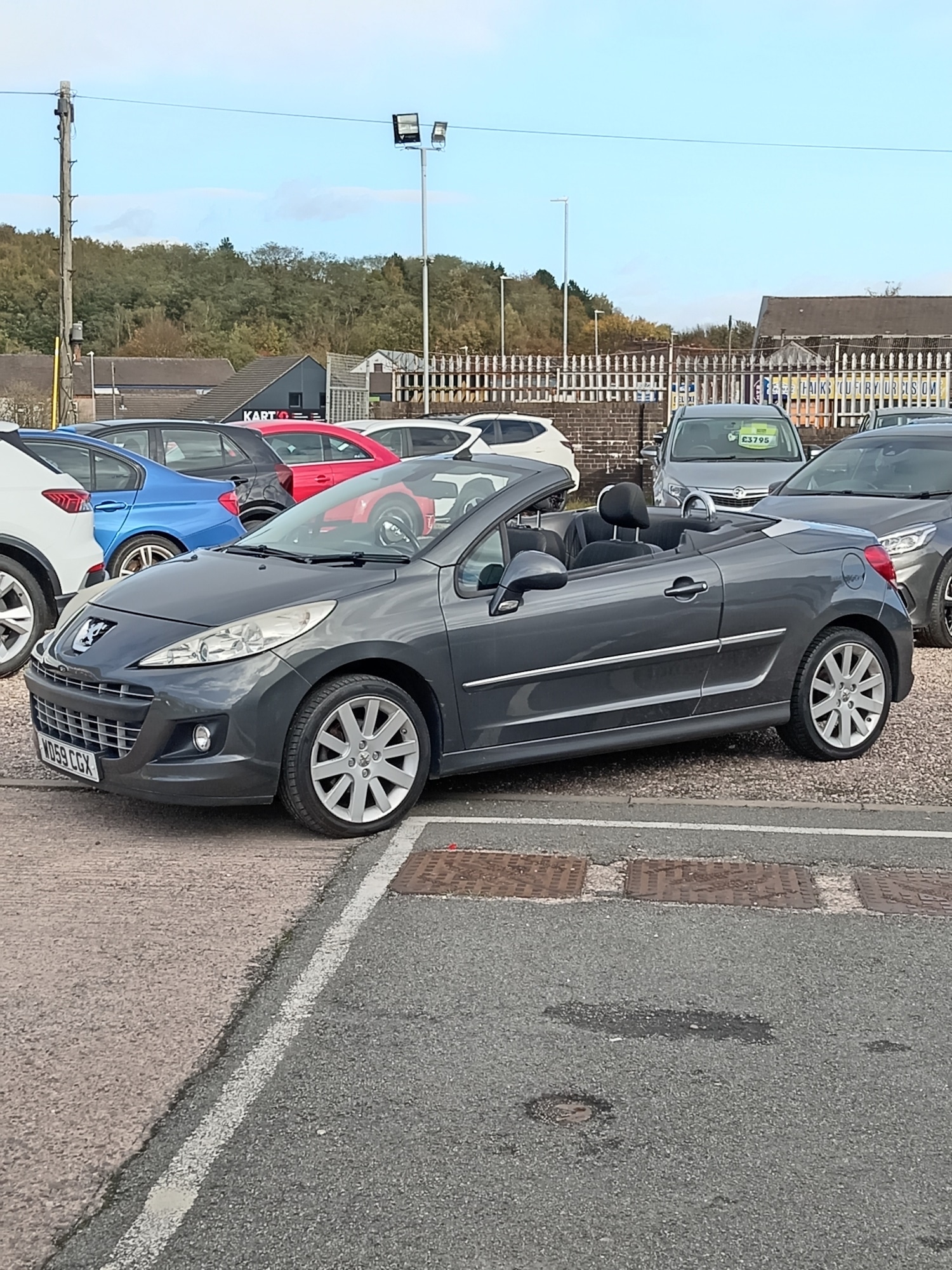 Used Peugeot 207 2010 for sale - 76402169: Photo 9