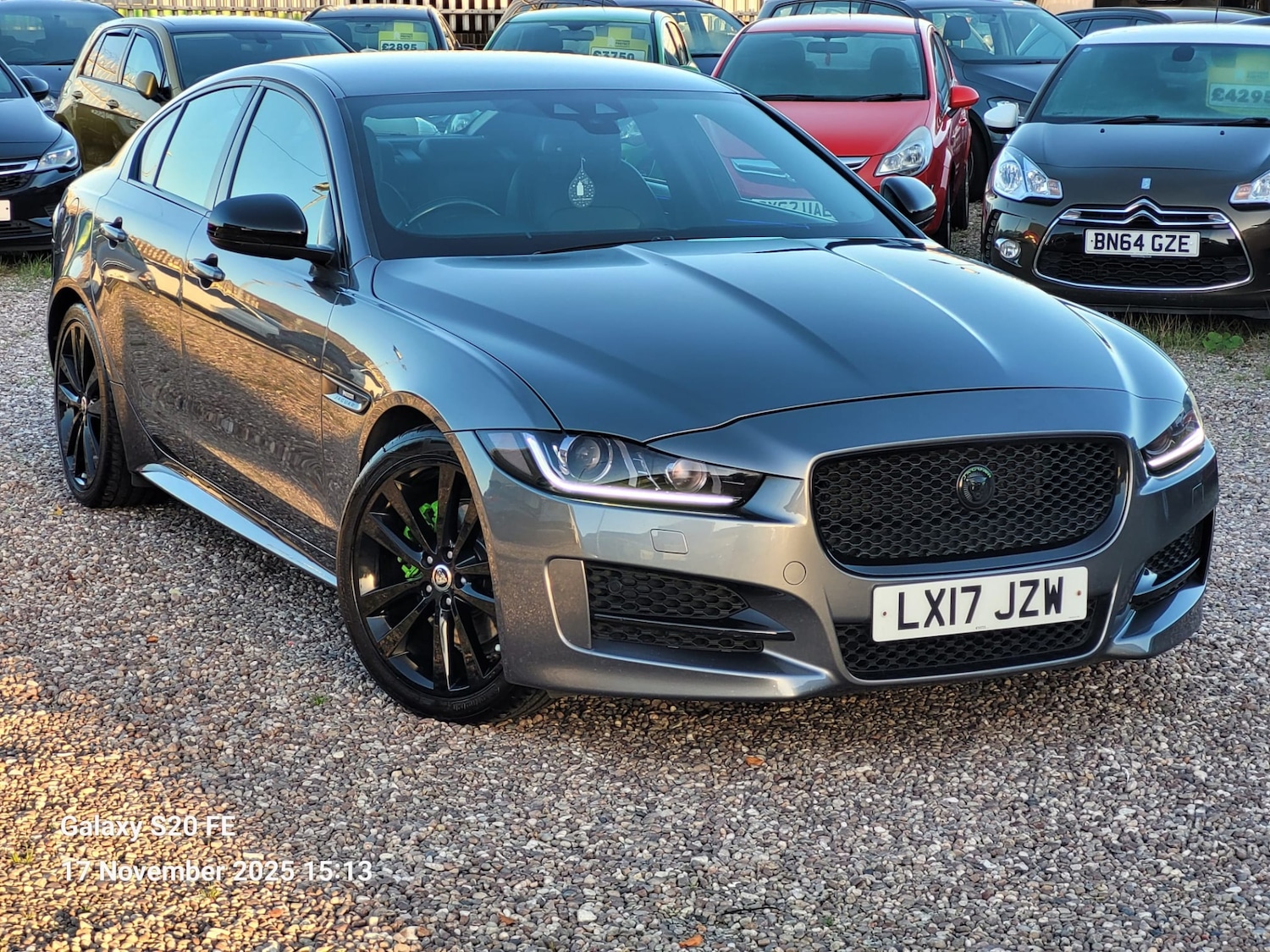 Used Jaguar XE 2017 for sale - 76618500: Photo 1