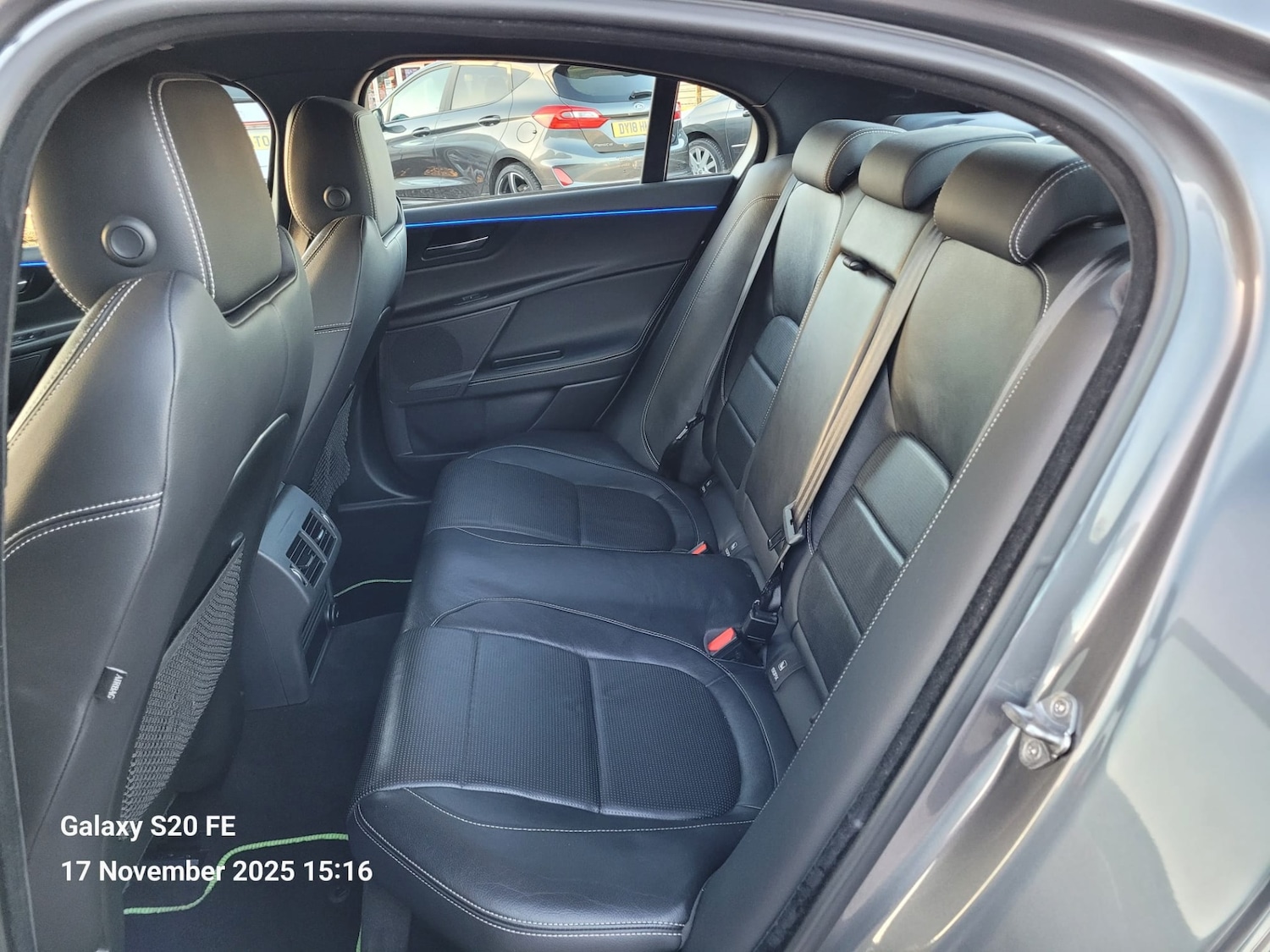 Used Jaguar XE 2017 for sale - 76618500: Photo 11