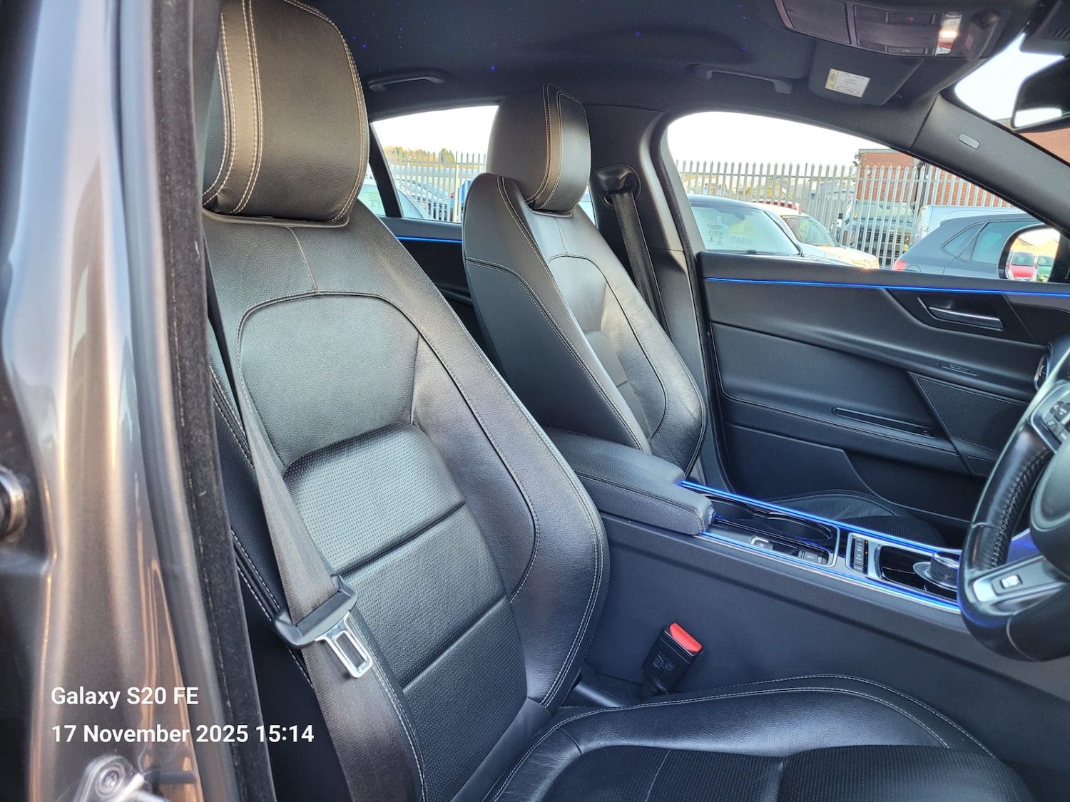 Used Jaguar XE 2017 for sale - 76618500: Photo 7