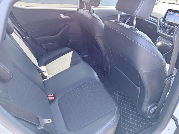 Used Ford Fiesta 2019 for sale - 74951215: Photo 12