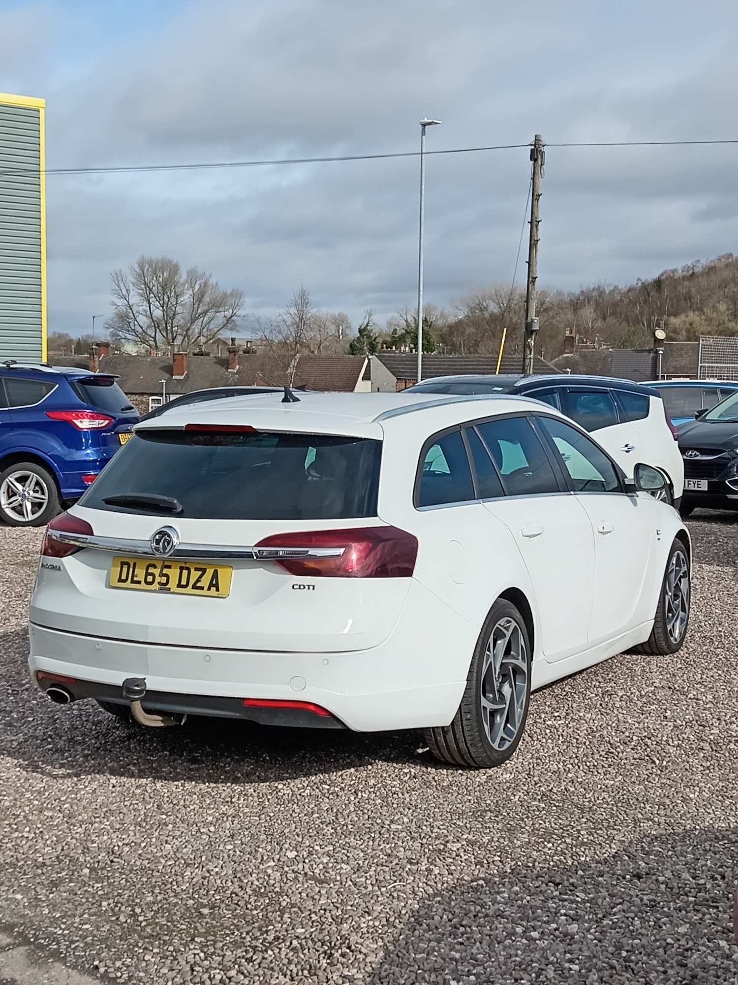 Used Vauxhall Insignia 2015 for sale - 77938555: Photo 3