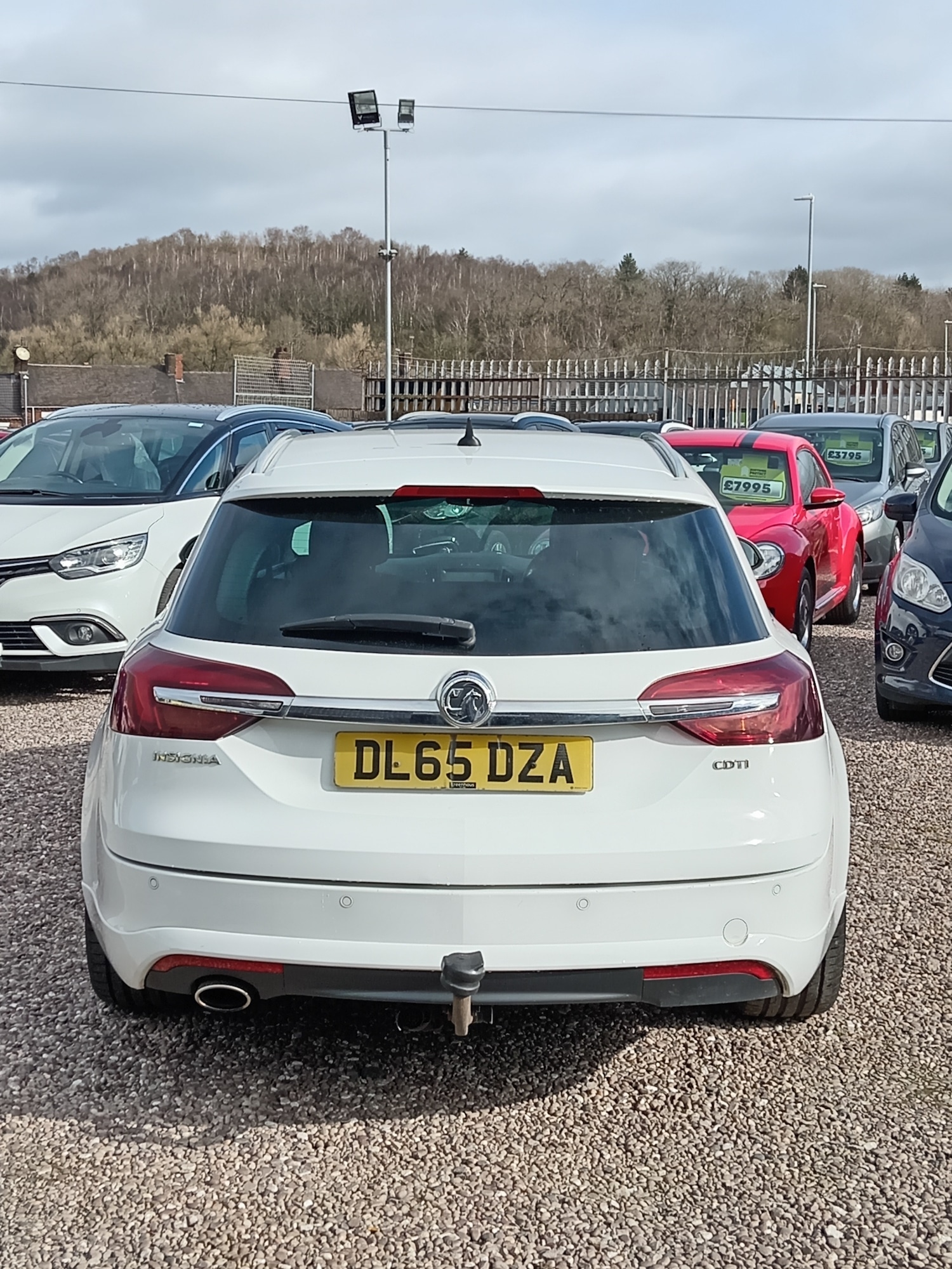 Used Vauxhall Insignia 2015 for sale - 77938555: Photo 9