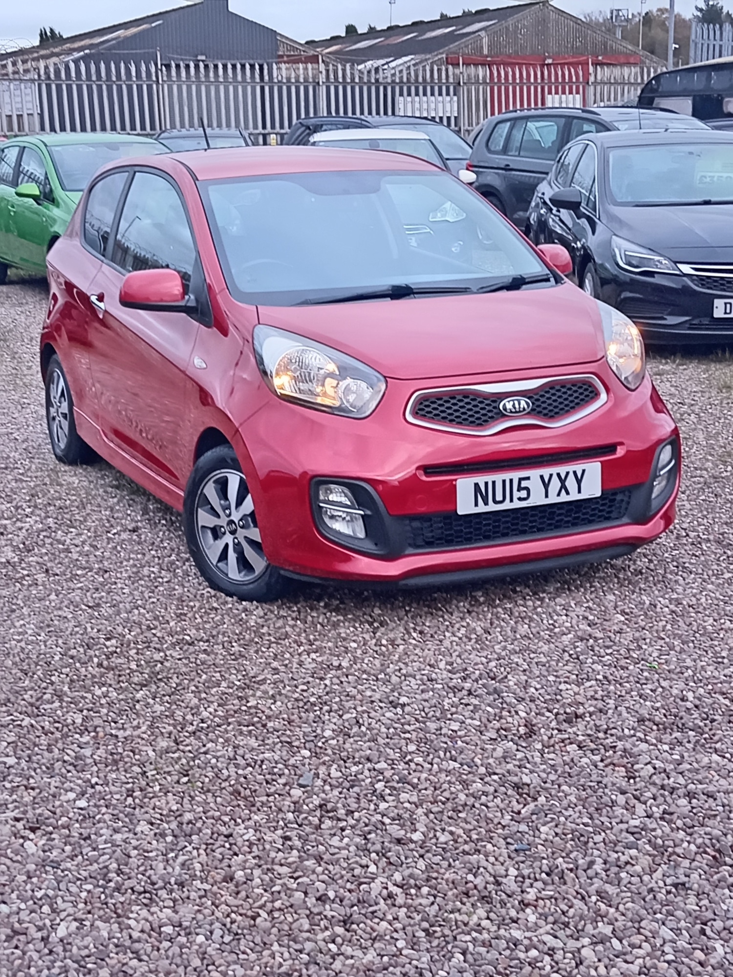 Used Kia Picanto 2015 for sale - 76785304: Photo 1