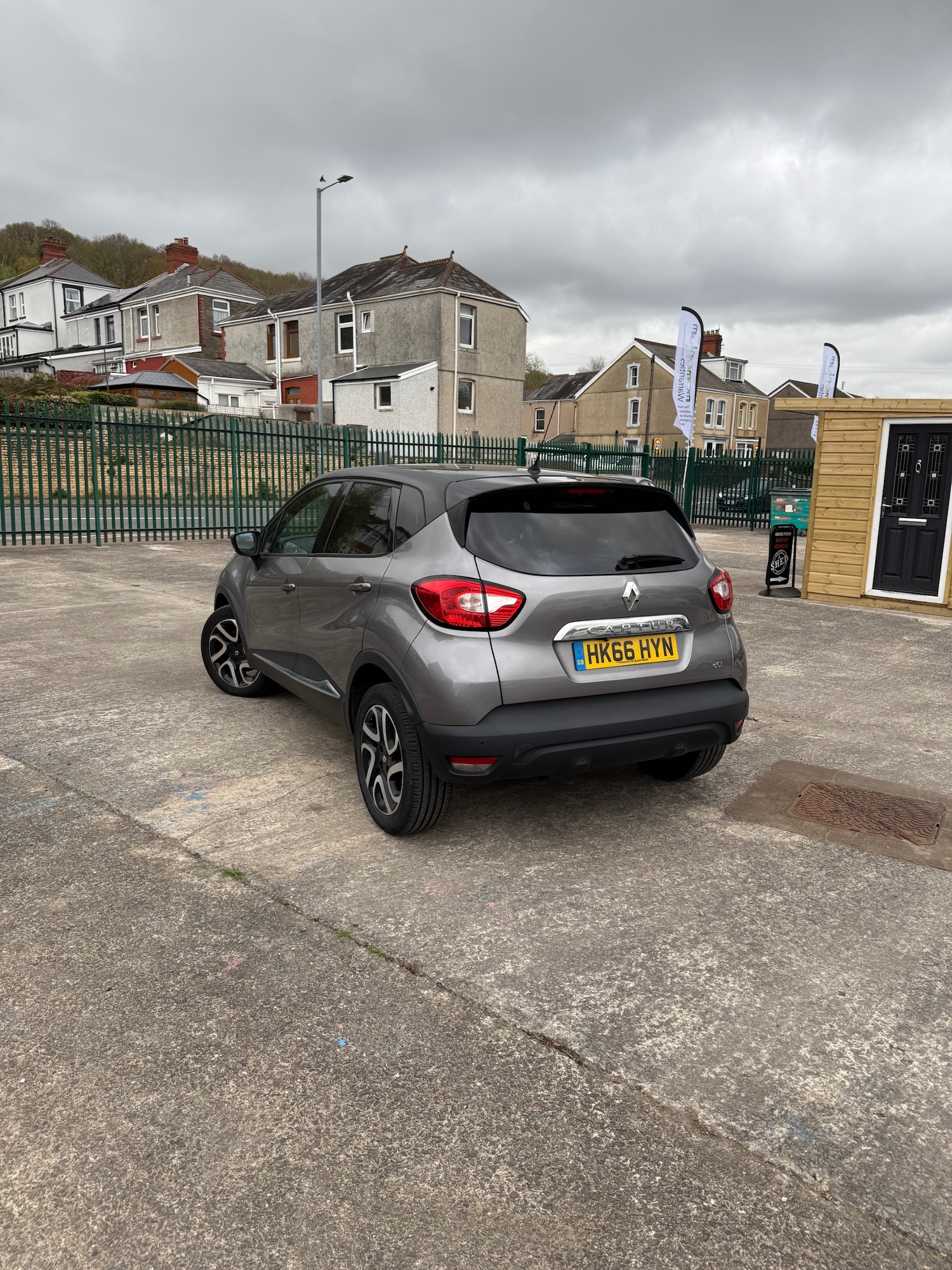 Used Renault Captur 2016 for sale - 78218034: Photo 2