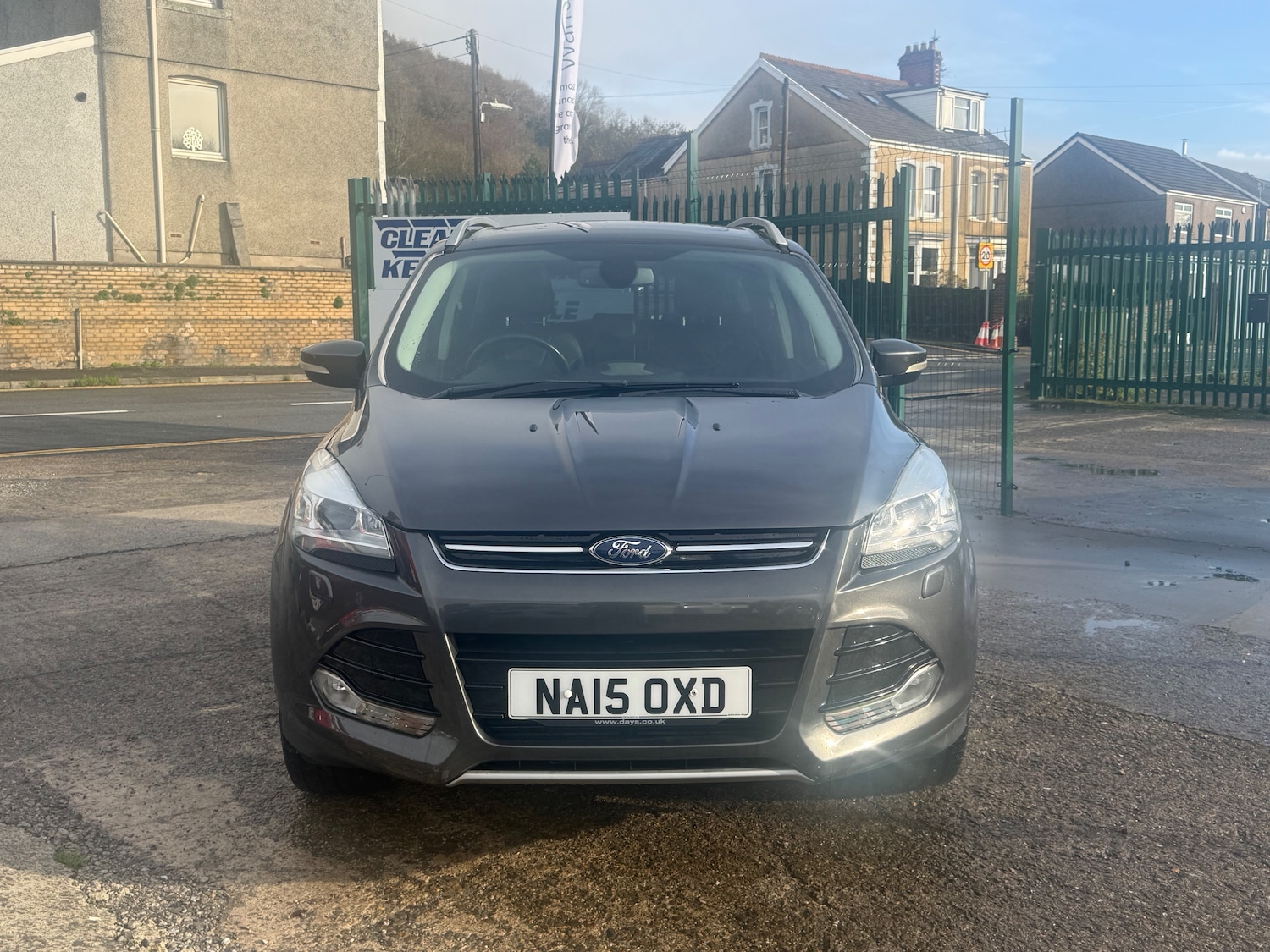 Used Ford Kuga 2015 for sale - 76565612: Photo 2