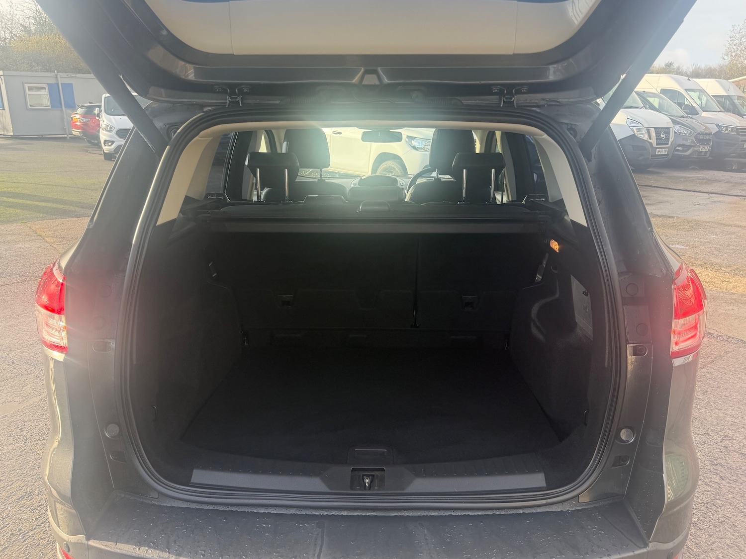 Used Ford Kuga 2015 for sale - 76565612: Photo 8