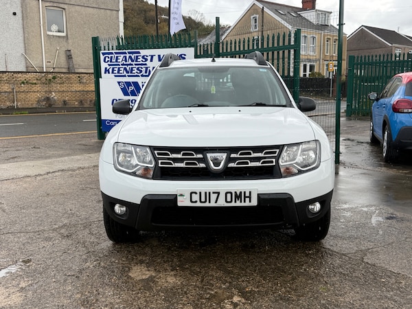 Used Dacia Duster 2017 for sale - 76330387: Photo 2