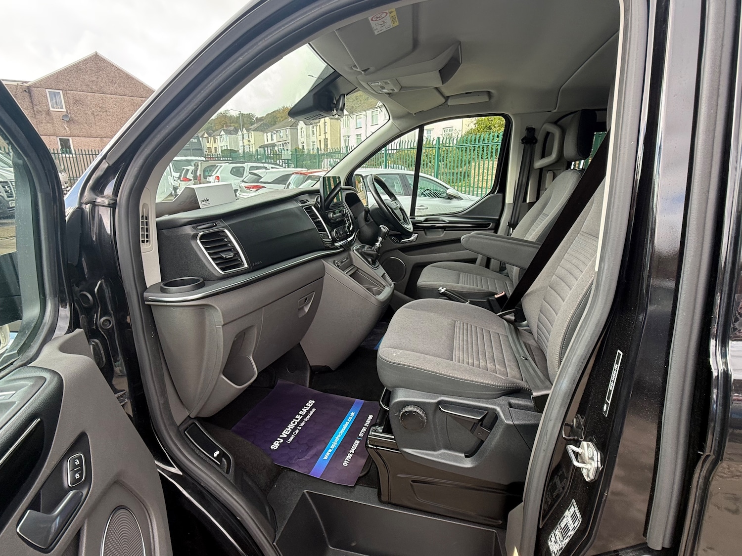 Used Ford Tourneo Custom 2020 for sale - 76292908: Photo 10