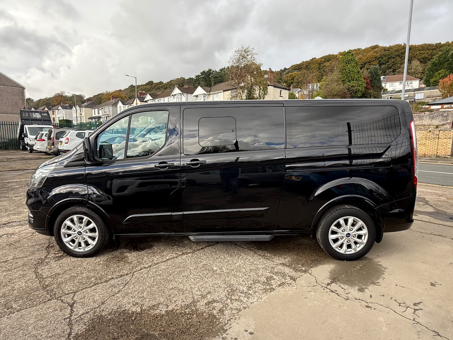 Used Ford Tourneo Custom 2020 for sale - 76292908: Photo 4