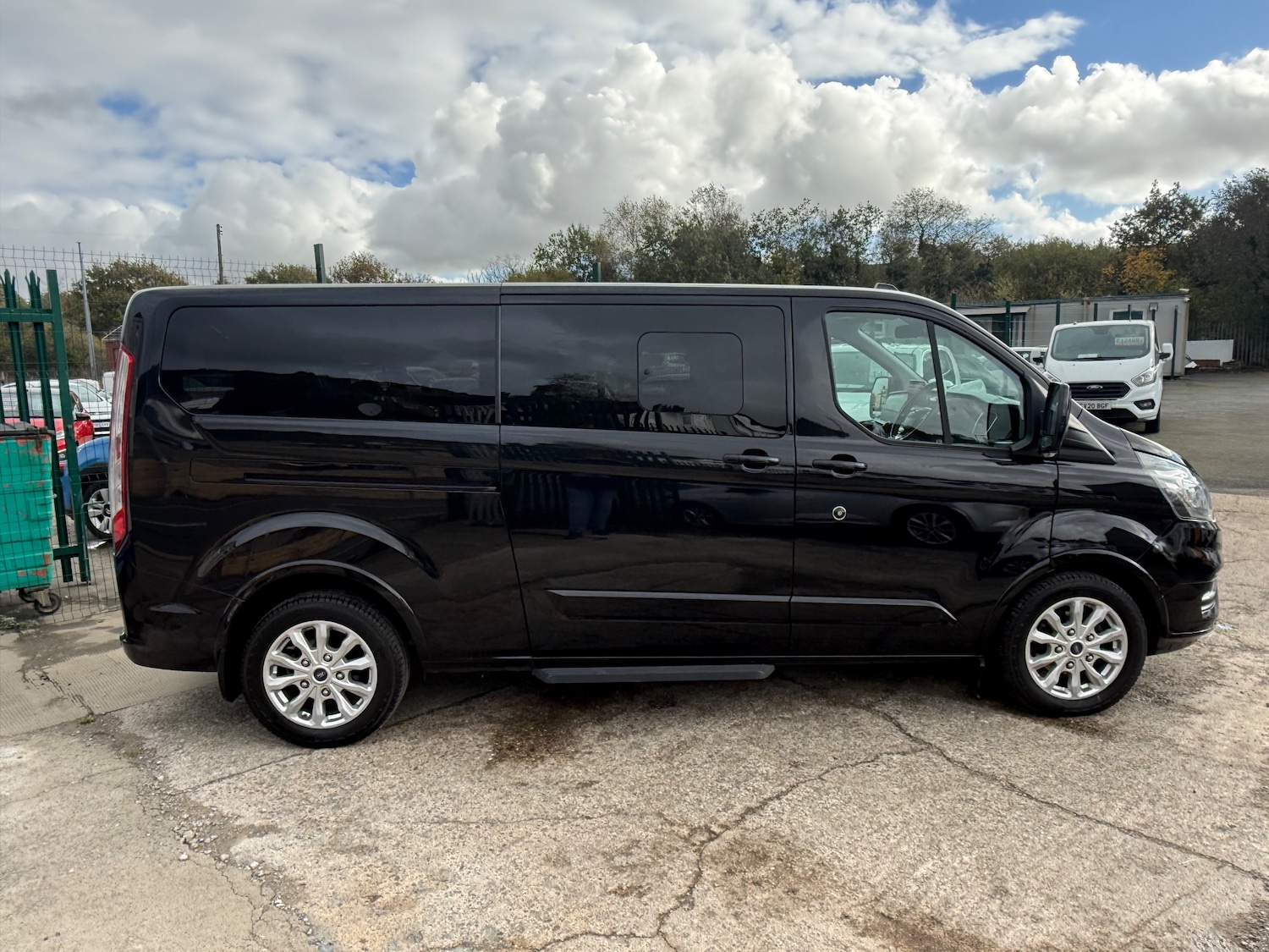 Used Ford Tourneo Custom 2020 for sale - 76292908: Photo 6