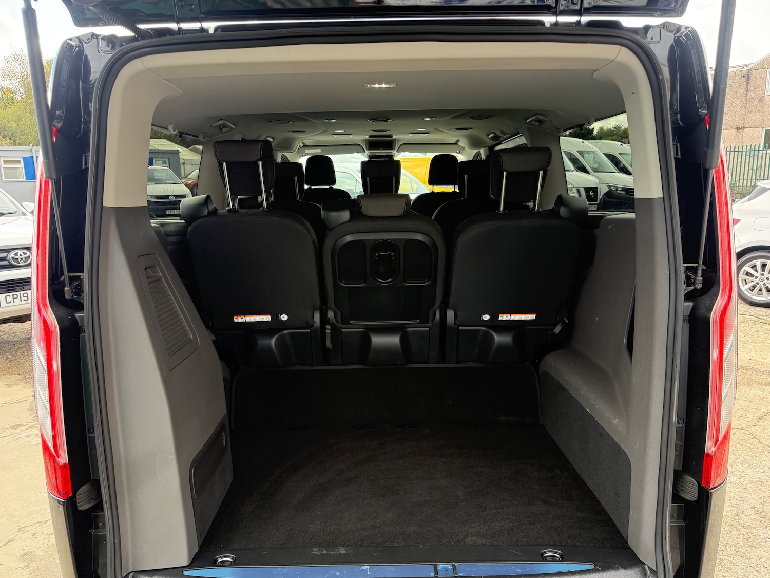 Used Ford Tourneo Custom 2020 for sale - 76292908: Photo 7