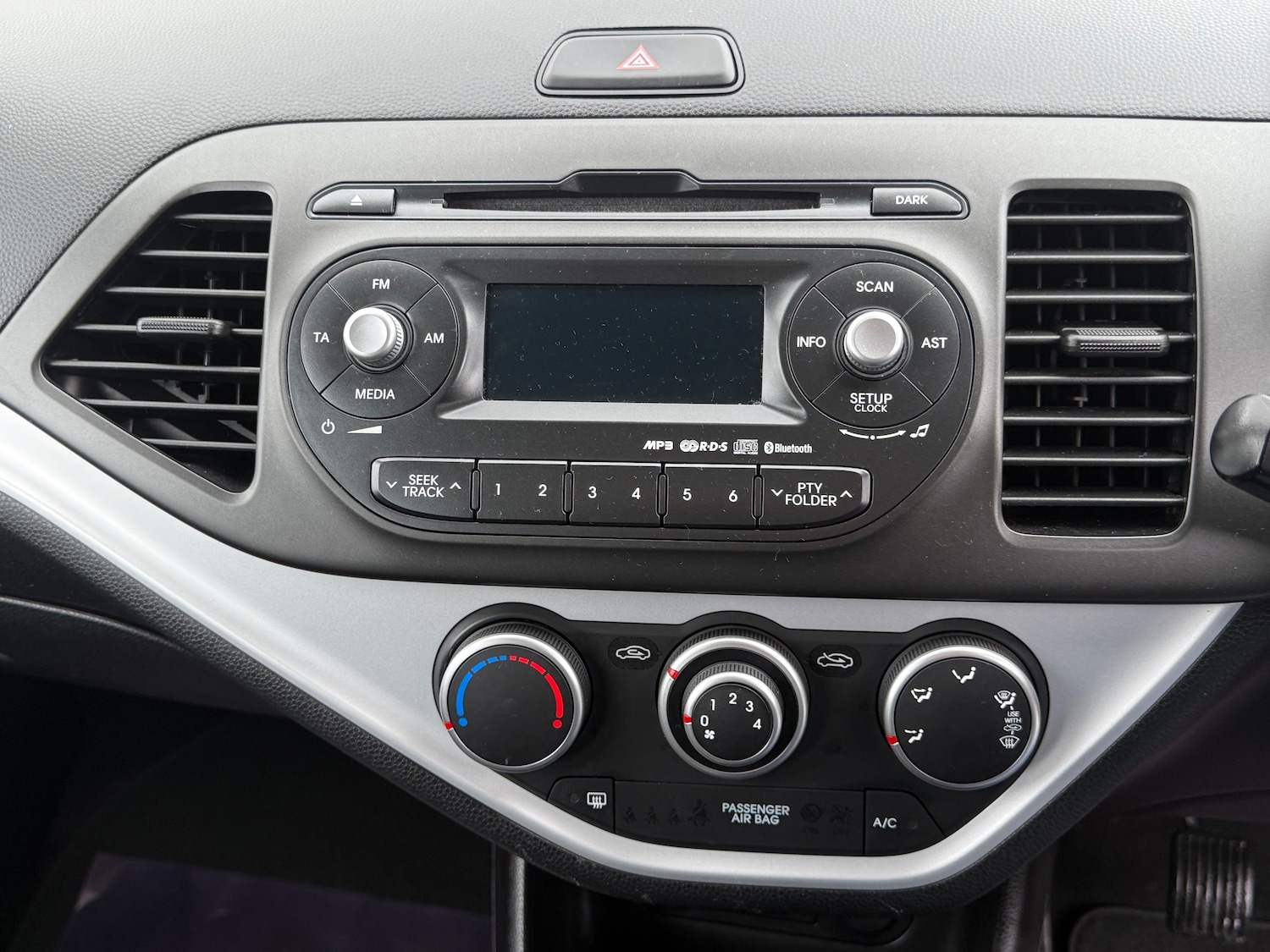 Used Kia Picanto 2014 for sale - 76292846: Photo 15
