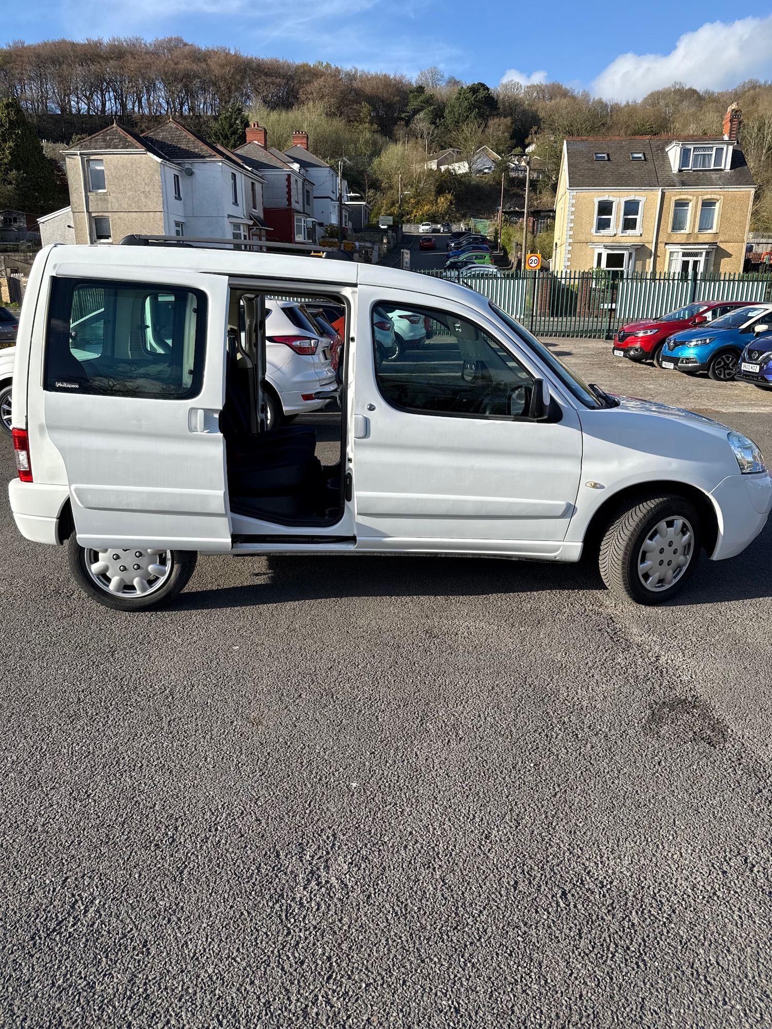 Used Citroen Berlingo Multispace 2025 for sale - 78180429: Photo 5