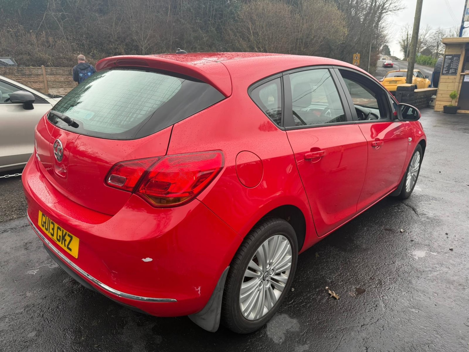 Used Vauxhall Astra 2013 for sale - 77420725: Photo 6