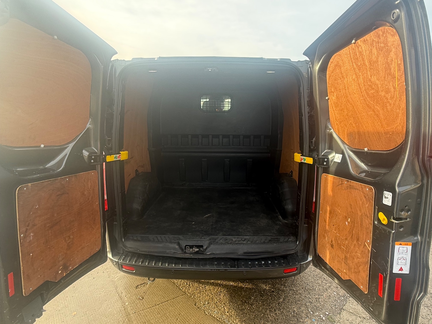 Used Ford Transit Custom 2019 for sale - 76565614: Photo 8