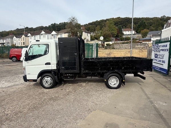 Used Mitsubishi Canter 2018 for sale - 75982943: Photo 4