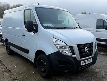 Nissan - NV400