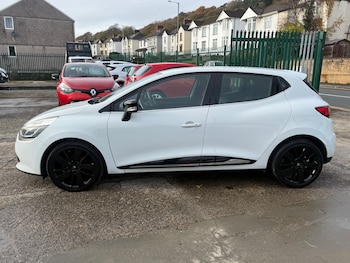 Used Renault Clio 2015 for sale - 76480826: Photo