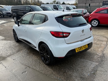 Used Renault Clio 2015 for sale - 76480826: Photo