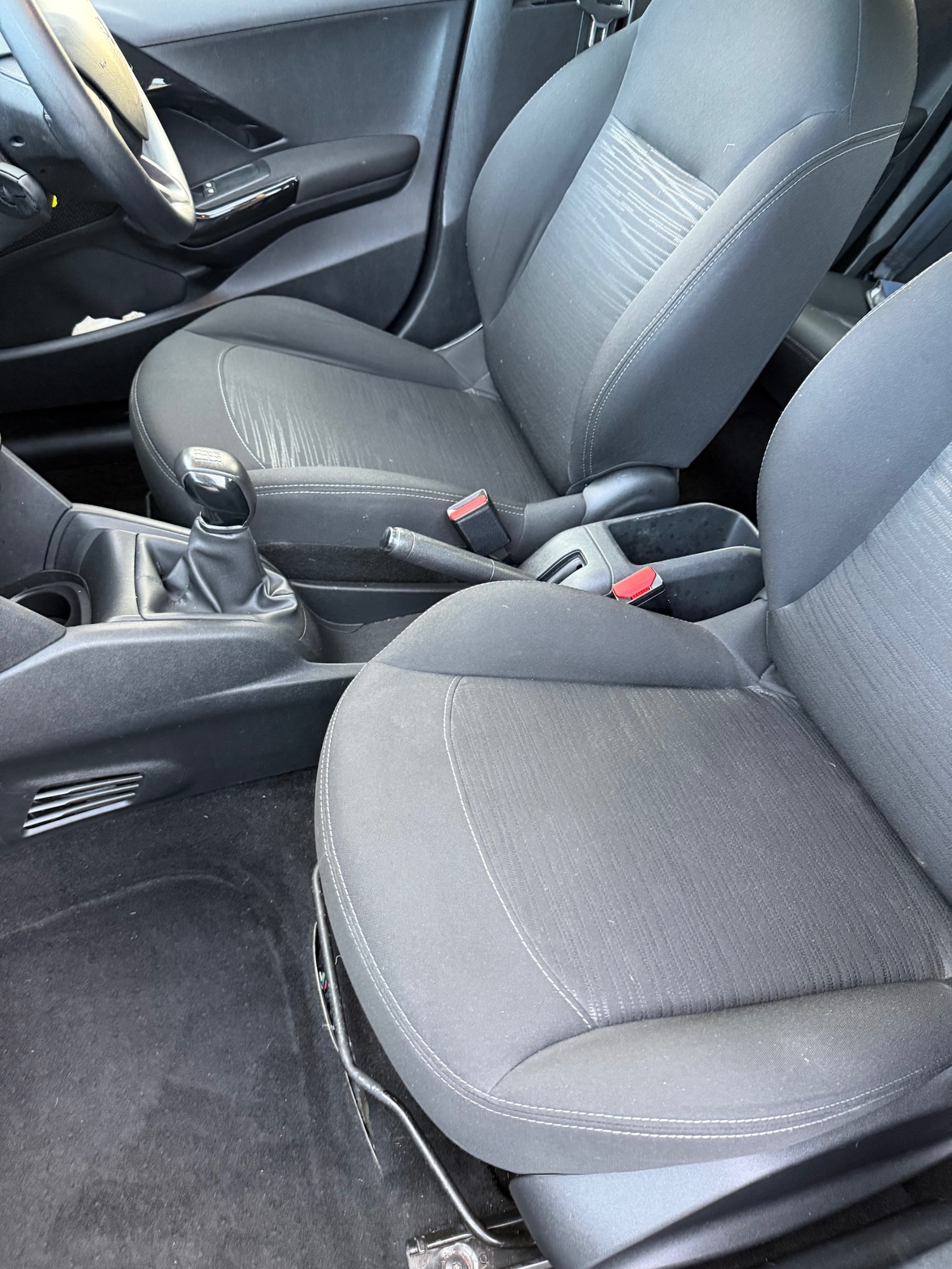 Used Peugeot 208 2016 for sale - 78217985: Photo 8