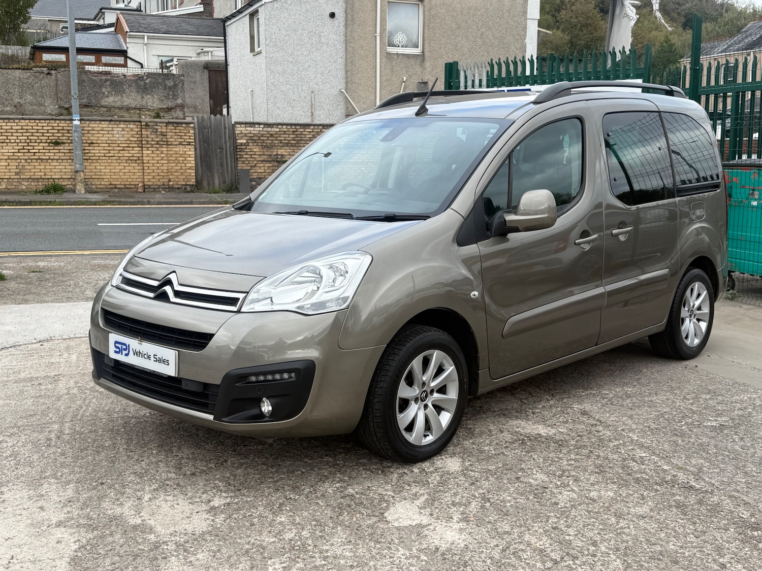 Used Citroen Berlingo 2018 for sale - 76186888: Photo 3