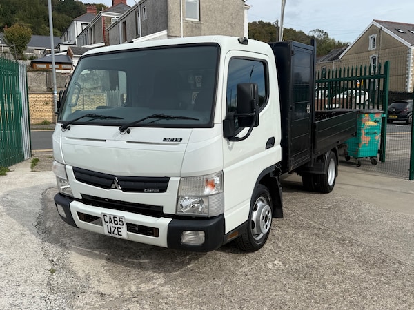 Used Mitsubishi Canter 2016 for sale - 76102033: Photo 3