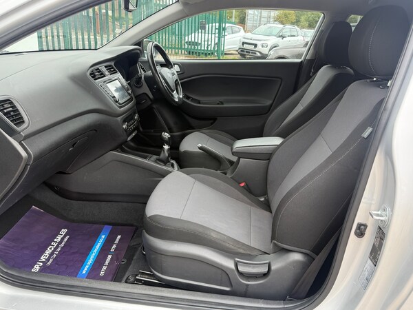 Used Hyundai i20 2015 for sale - 75216352: Photo 9