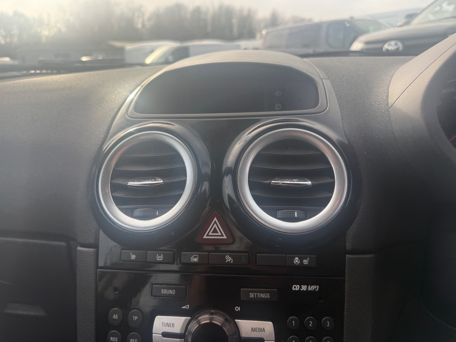 Used Vauxhall Corsa 2014 for sale - 76569320: Photo 17