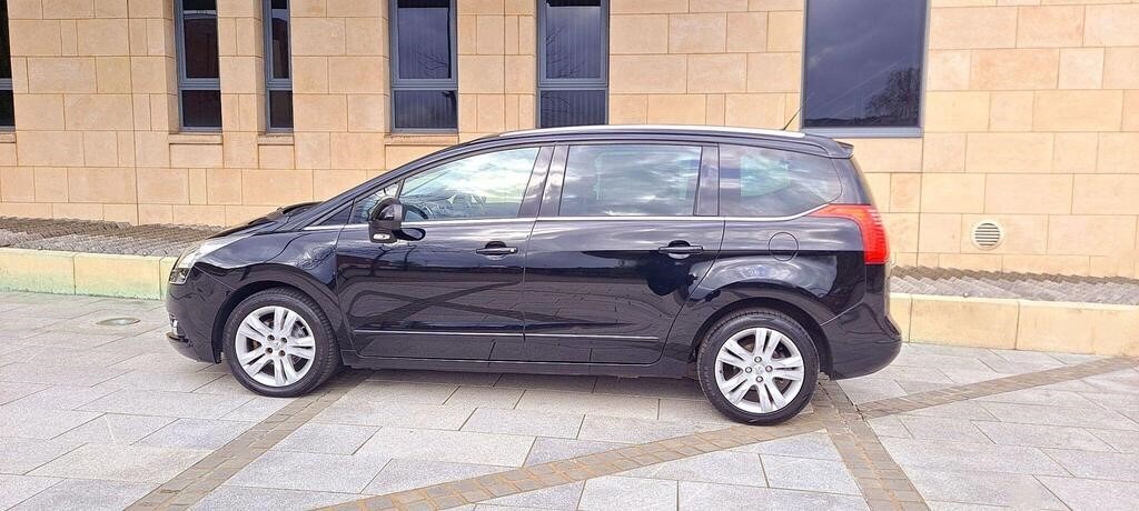 Used Peugeot 5008 2011 for sale - 78134802: Photo 5