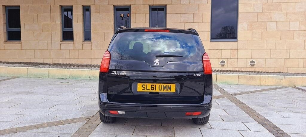 Used Peugeot 5008 2011 for sale - 78134802: Photo 8