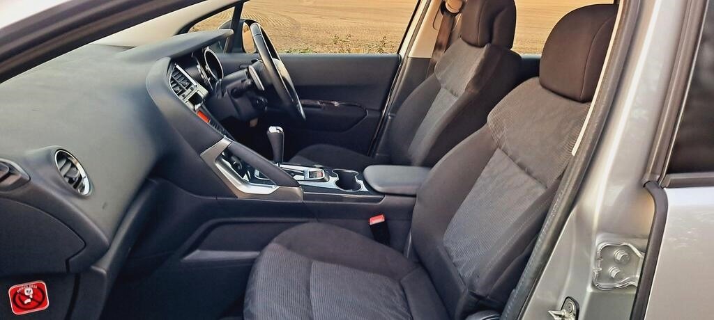 Used Peugeot 3008 2011 for sale - 76627376: Photo 16