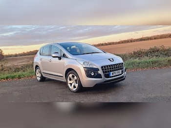Peugeot - 3008