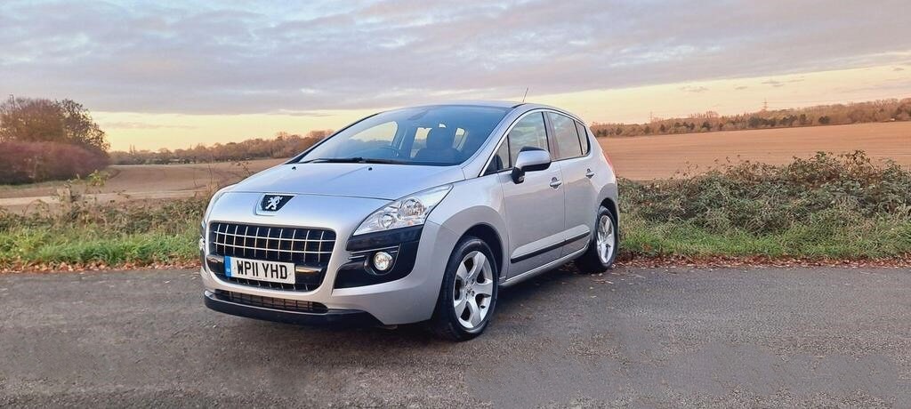 Used Peugeot 3008 2011 for sale - 76627376: Photo 2