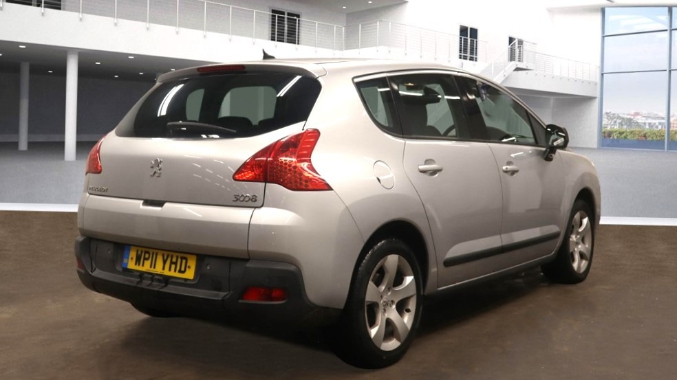 Used Peugeot 3008 2011 for sale - 76627376: Photo 27