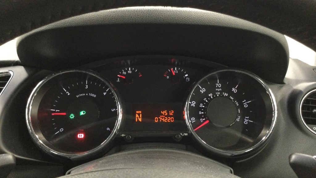 Used Peugeot 3008 2011 for sale - 76627376: Photo 28