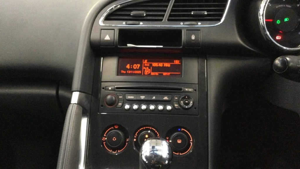 Used Peugeot 3008 2011 for sale - 76627376: Photo 29