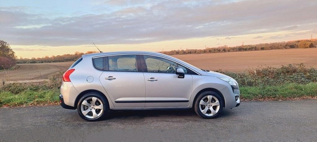 Used Peugeot 3008 2011 for sale - 76627376: Photo 5