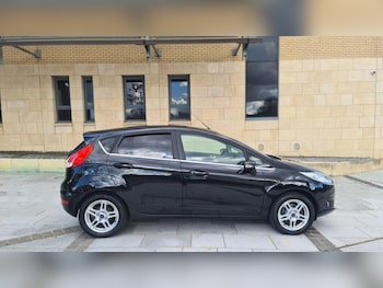 Used Ford Fiesta 2013 for sale - 76249395: Photo