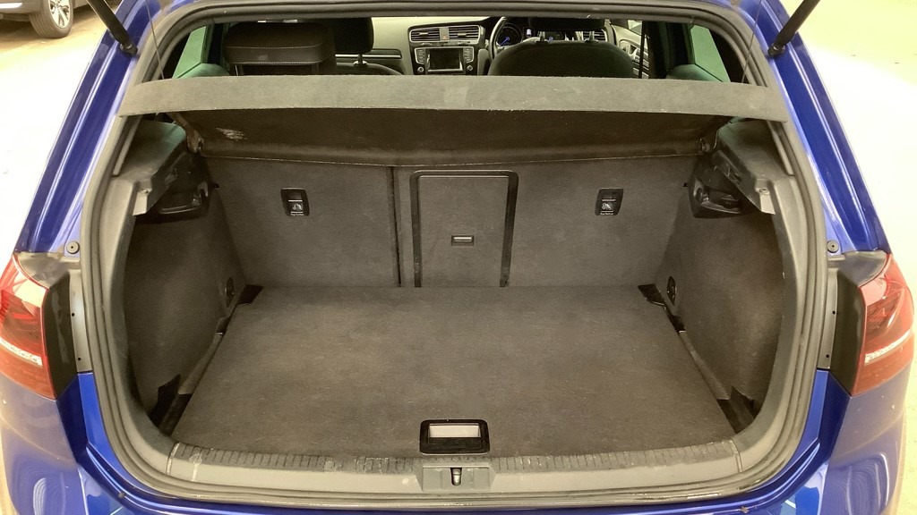 Used Volkswagen Golf 2014 for sale - 75472358: Photo 4