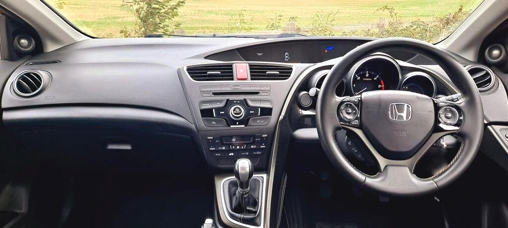 Used Honda Civic 2014 for sale - 76164778: Photo 12