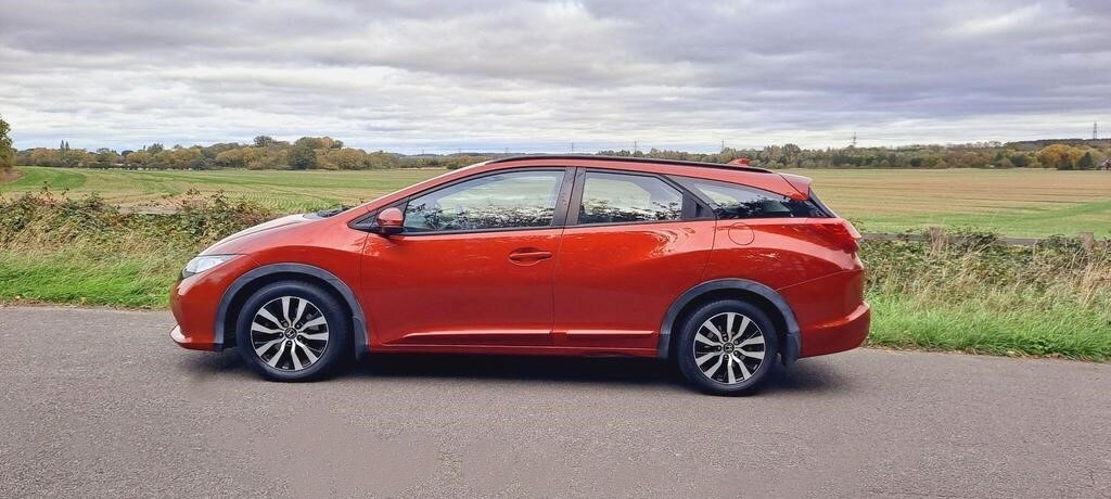 Used Honda Civic 2014 for sale - 76164778: Photo 4