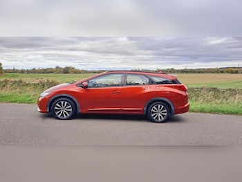Used Honda Civic 2014 for sale - 76164778: Photo 4