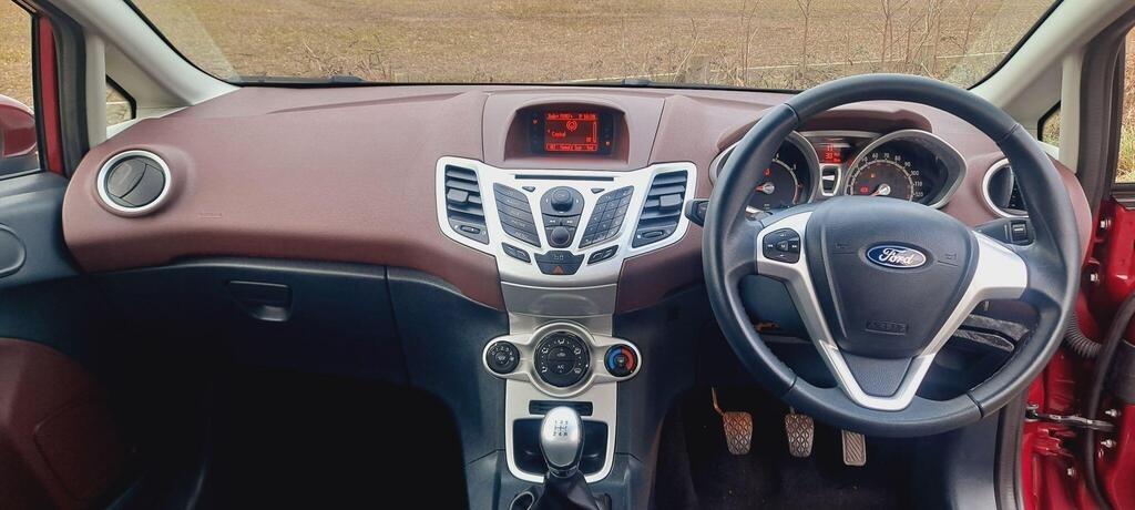 Used Ford Fiesta 2010 for sale - 77735456: Photo 12