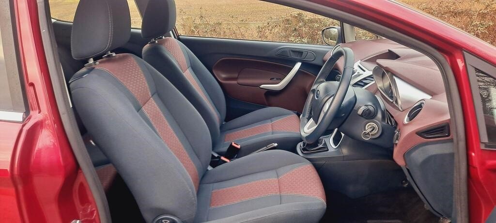 Used Ford Fiesta 2010 for sale - 77735456: Photo 15