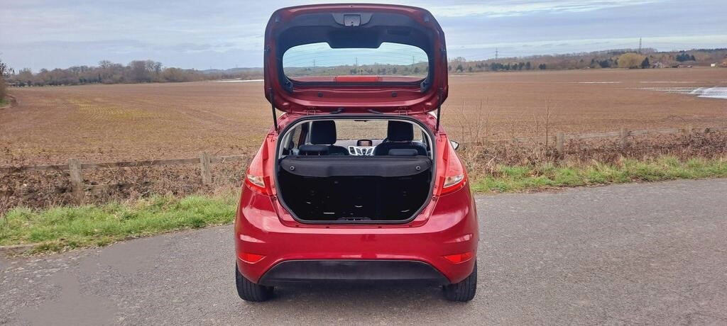 Used Ford Fiesta 2010 for sale - 77735456: Photo 9